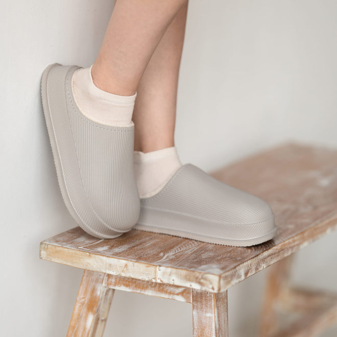 Cloud Slides - Men's Cozy Fur-Lined Clogs - photo 9