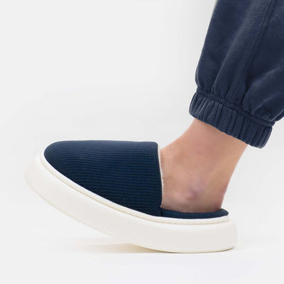 Cloud Slides - Men's Cozy Plush Fur-Lined Slippers - photo 2